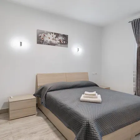 Anima Bed & Breakfast 3*